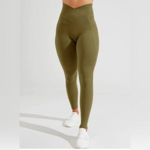 Buffbunny Monarch Leggings - Storm Collection - Grounded Dark Olive